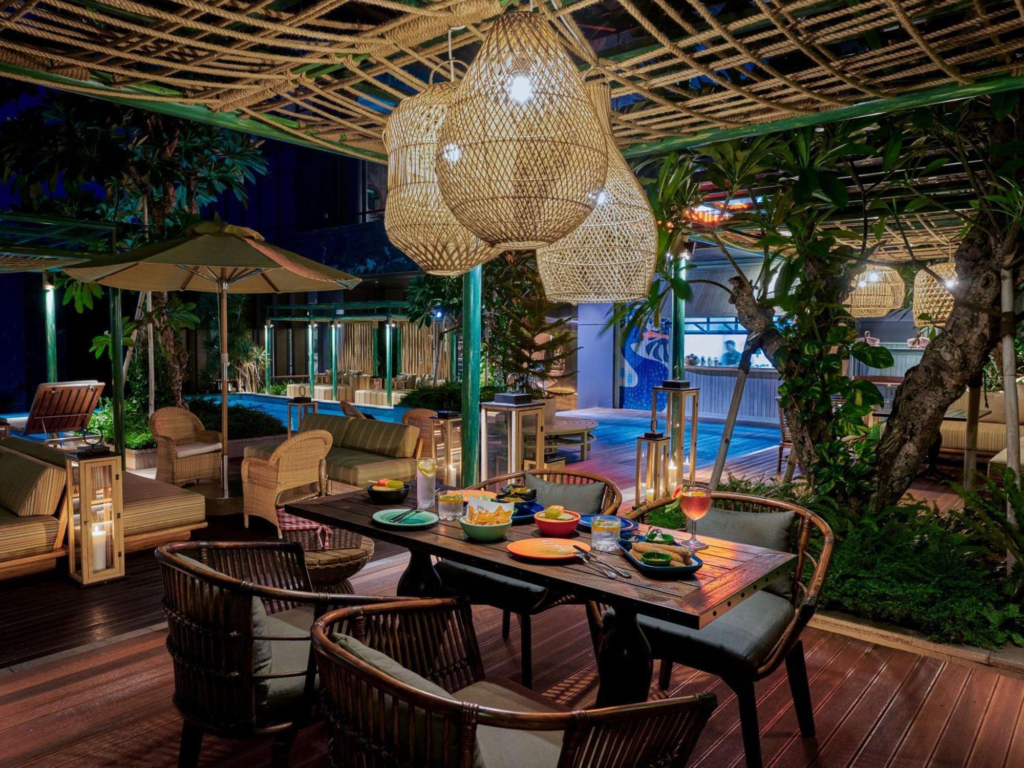 25Hours Hotel Jakarta The Oddbird Екстер'єр фото